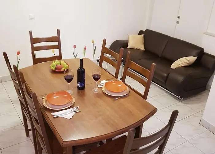5222-1 For 3 Pers In Apartamento Split
