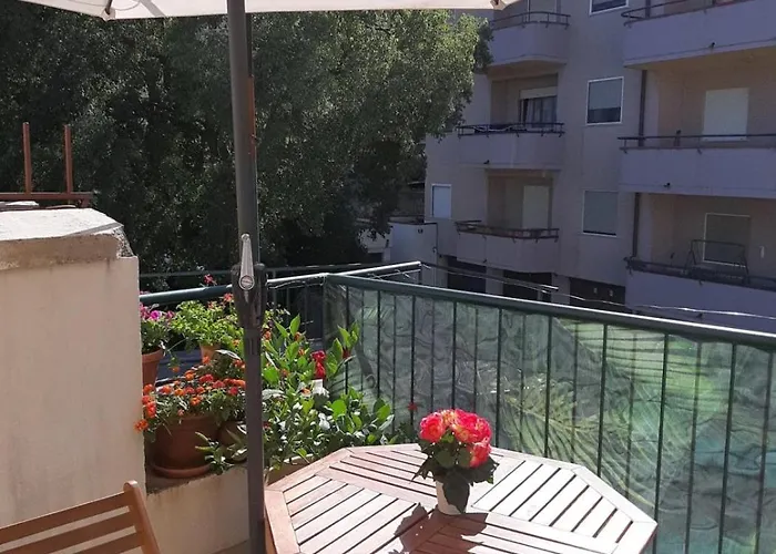 Apartamento 5222-1 For 3 Pers In Split